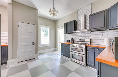 Eustis House | 2-Unit Bundle in Eustis: Walk to Ferran Park!