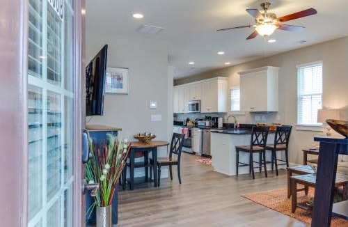 Northeast Virginia Beach House | 406A The Beach House