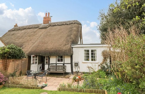 Harvington Cottage | Apple Tree Cottage, Harvington