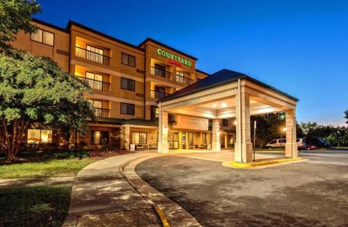 Springfield Hotel | Courtyard by Marriott Springfield