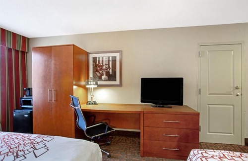 Monroe Township Hotel | Hyatt Select Williamsburg