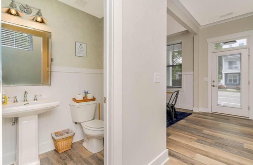 Northeast Virginia Beach House | Masom Beach Haven