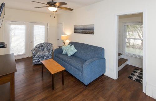 Northeast Virginia Beach House | North End Paradise - North End VB