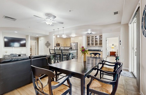 Sandbridge Condo | Renovated condo with ocean and back bay views, central AC, & pools