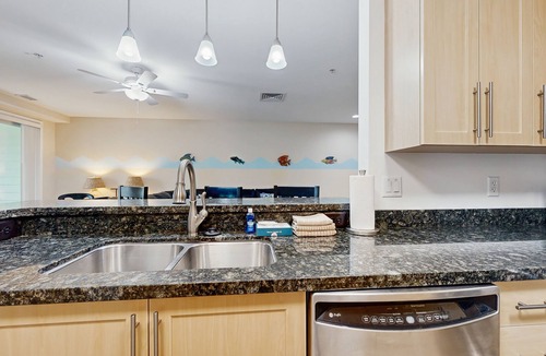 Sandbridge Condo | Renovated condo with ocean and back bay views, central AC, & pools