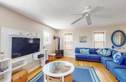 Sandbridge House | The Sandlot