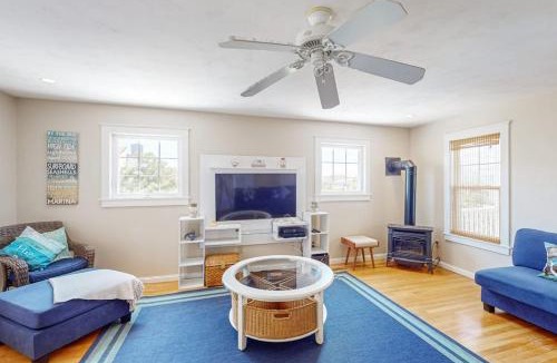 Sandbridge House | The Sandlot
