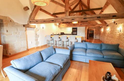 Melbourne House | Tithe Barn