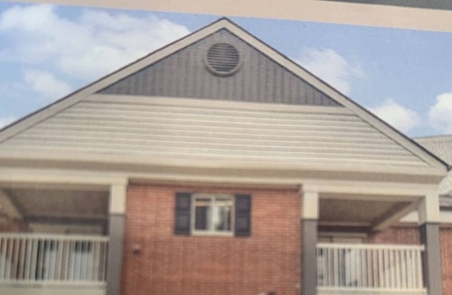 Beavercreek Apartment | Weekend Eclipse Special!! This Weekend Only Great View !! Great View!!