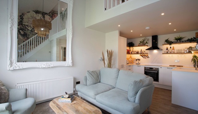 Cozy Wetherby Retreat