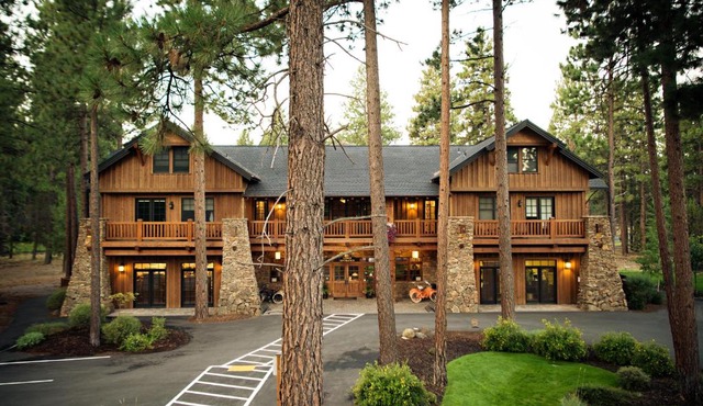 FivePine Lodge