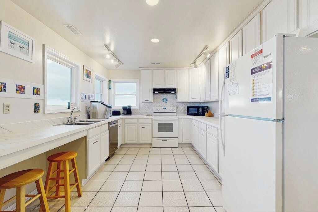 Photo of Kitchen in Sandbridge
