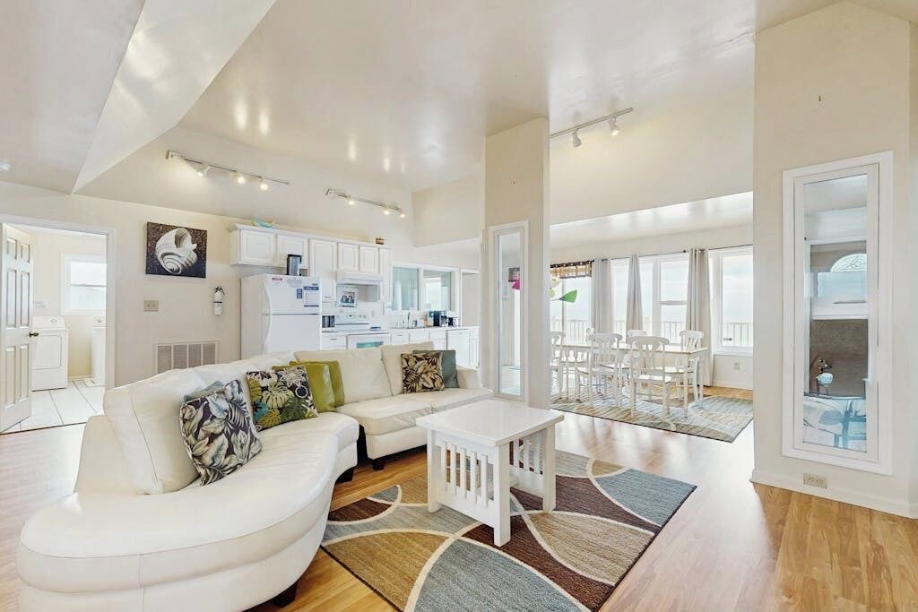 Photo of Livingroom in Sandbridge