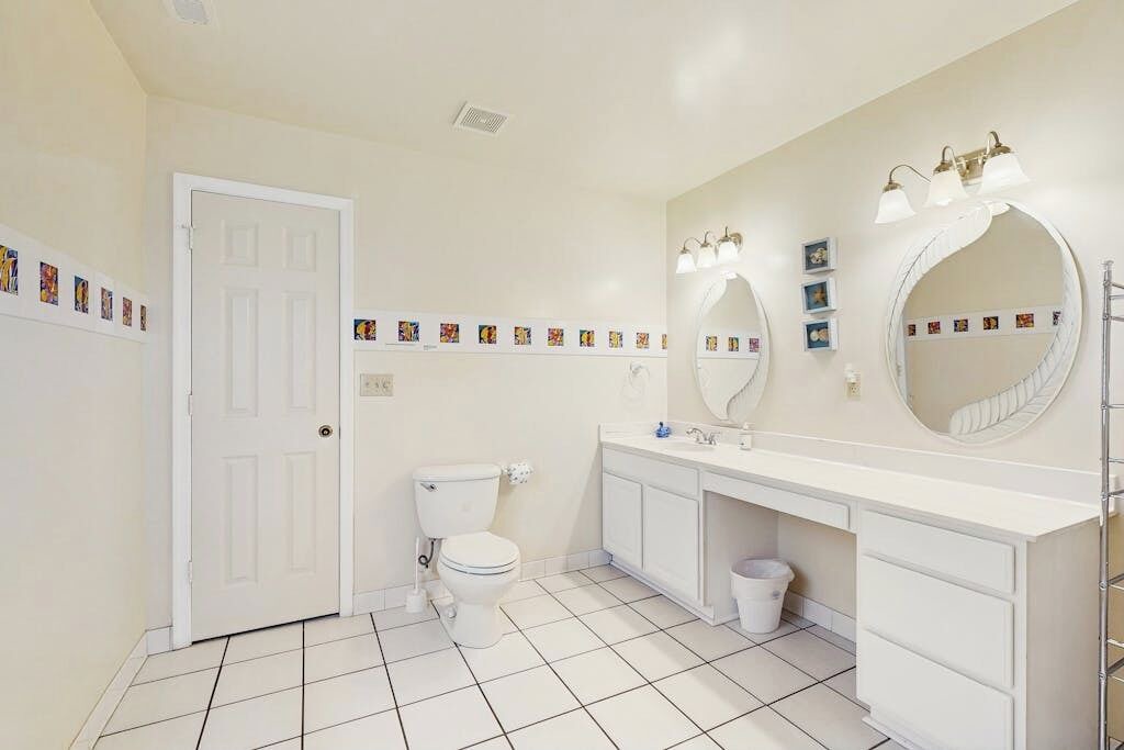 Photo of Bathroom in Sandbridge