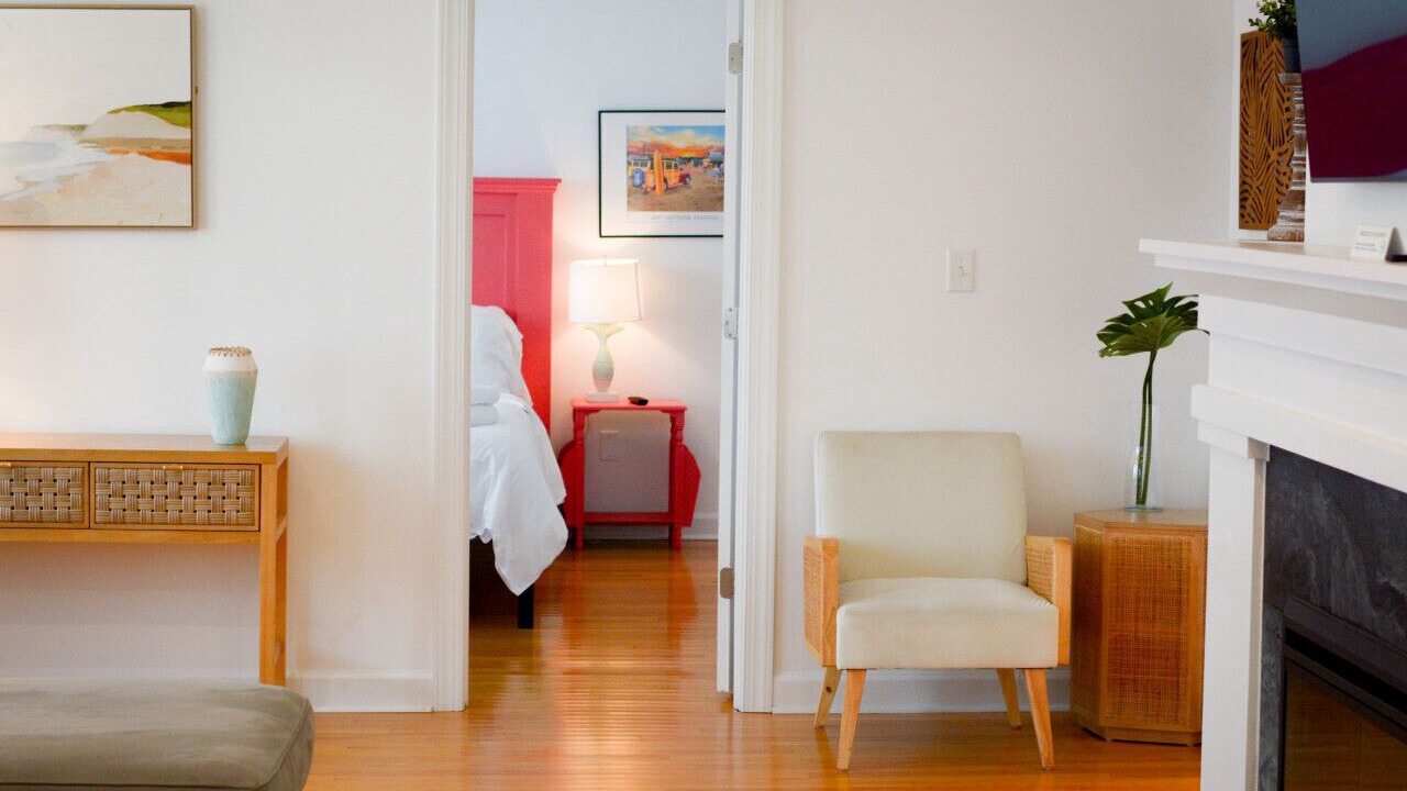 Photo of Livingroom in Northeast Virginia Beach