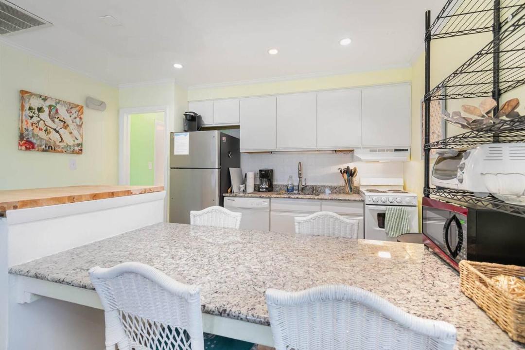 Photo of Kitchen in Northeast Virginia Beach