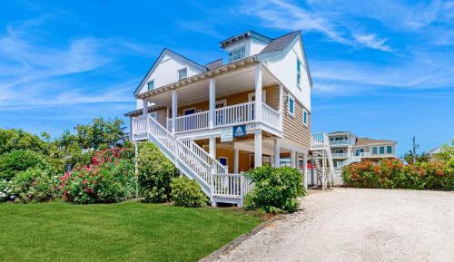 Four-Bedroom Vacation Home